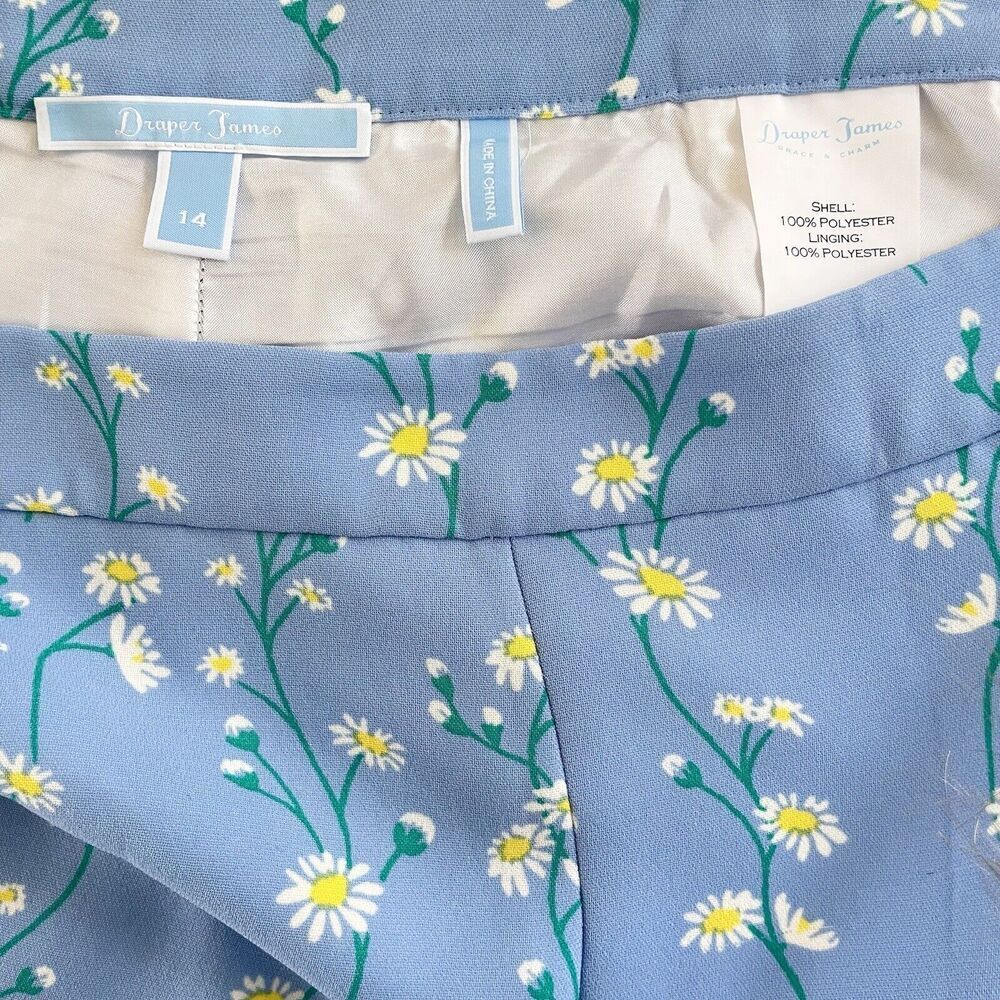 Draper James Daisy Ruffle Shorts - Picture 4 of 5